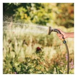 Fiskars Broeskop Multi 5 Standen -Buitentuinwinkel broeskop multi fiskars 1621343832 5 600